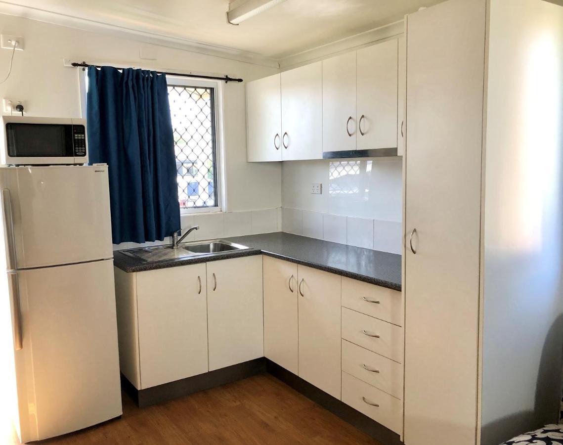 Bundaberg East Cabin And Tourist Park Экстерьер фото